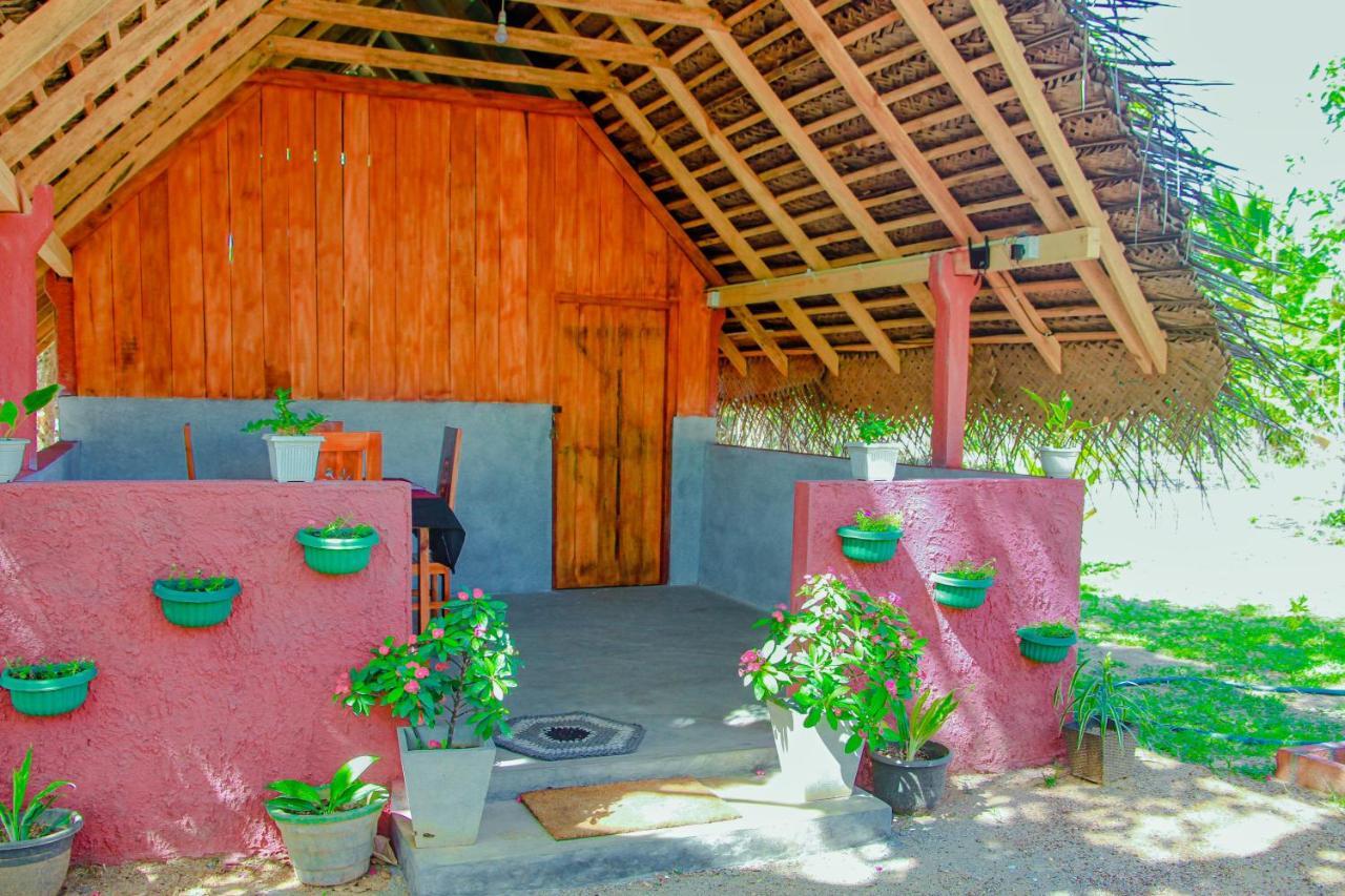 Sigiri Enaya Cottage Szigirija Kültér fotó